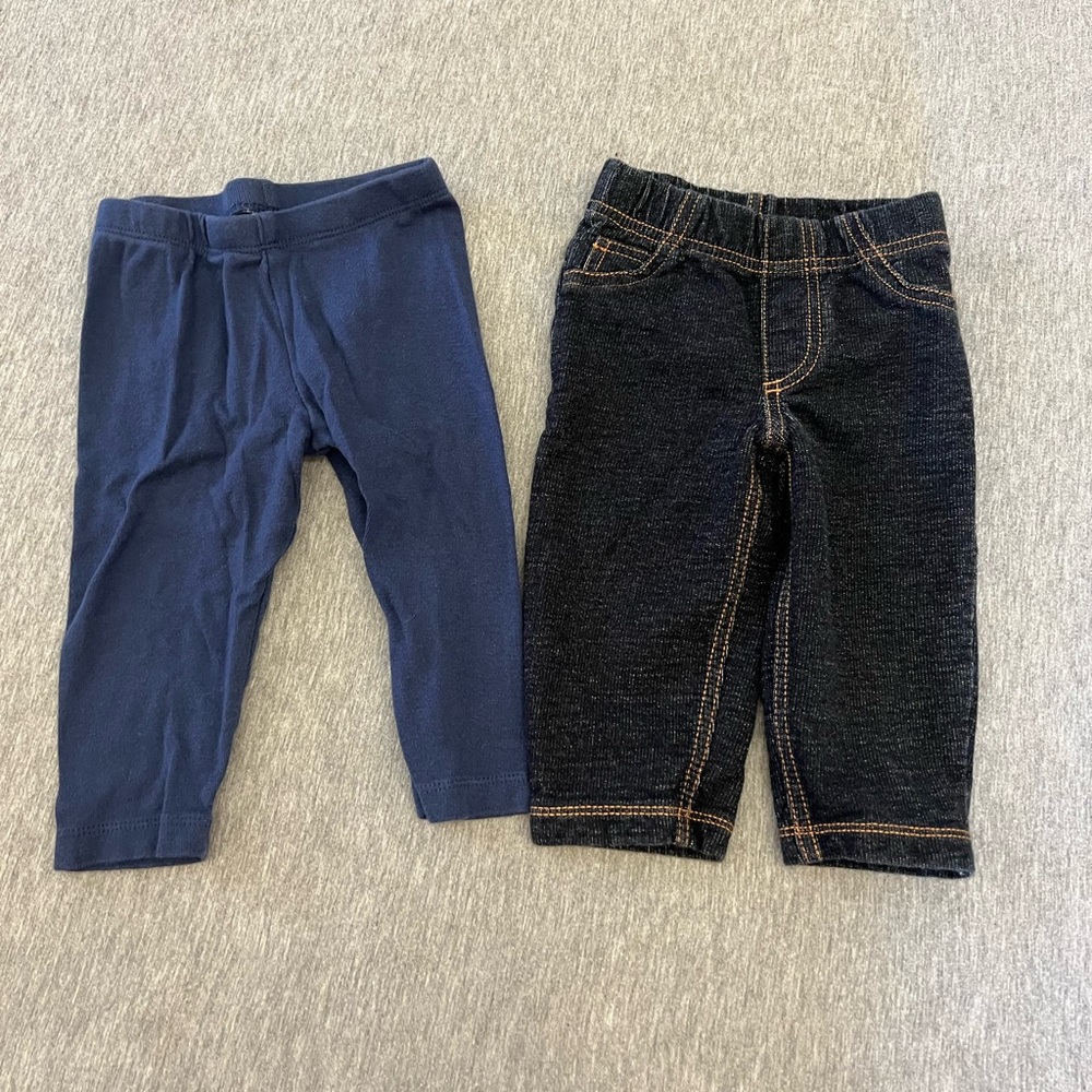 Carter‘s Bottoms Bundle- 9 months